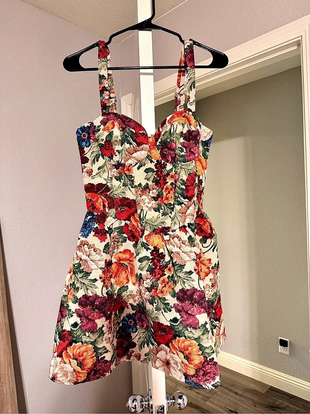 VICI Floral Mini Dress in Multicolor Size Small (brand new never worn)